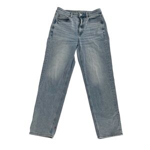 American Eagle Outfitters Mom Straight Leg Jeans Size 6 Women’s